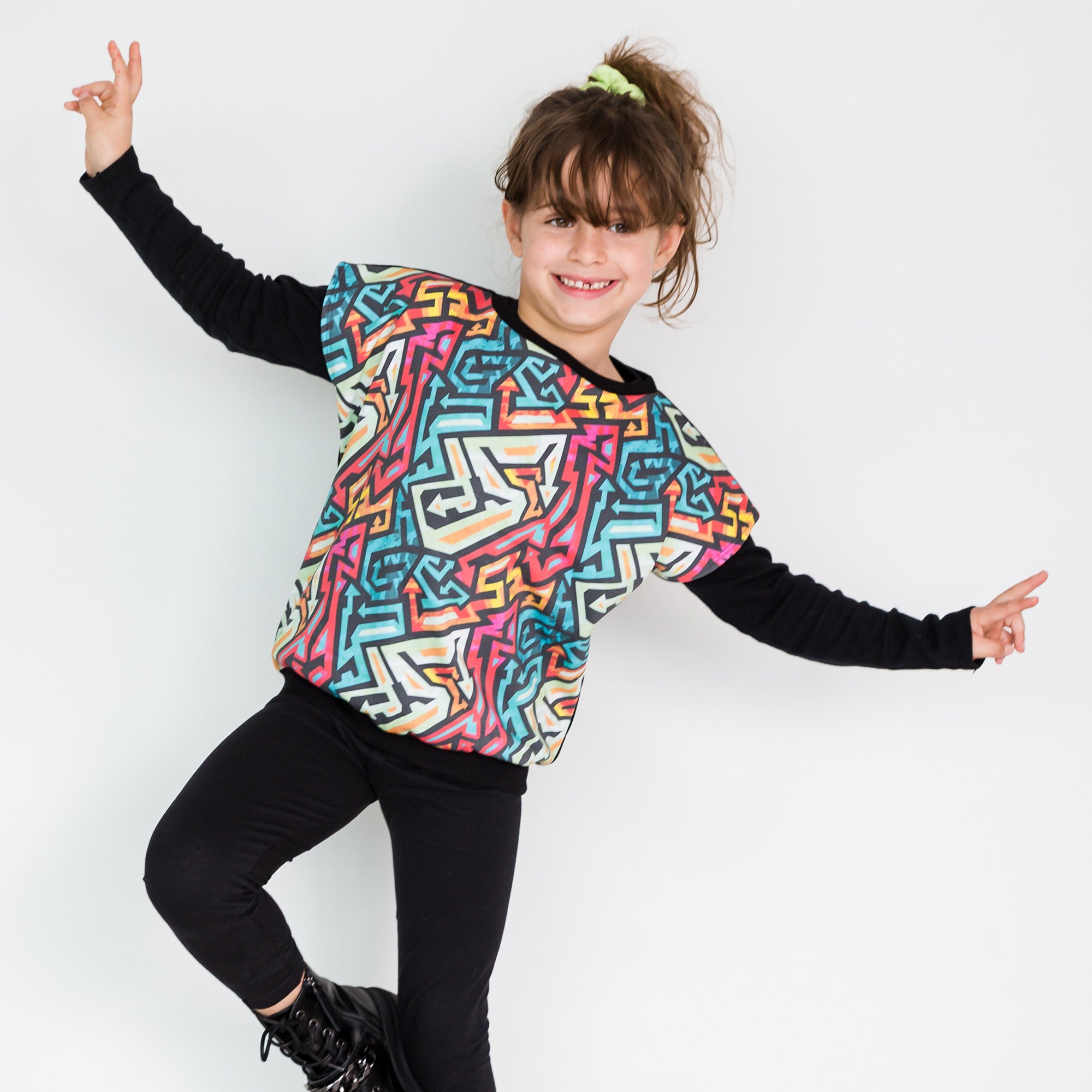 Kids Street Art reversible sweatshirt (unisex)